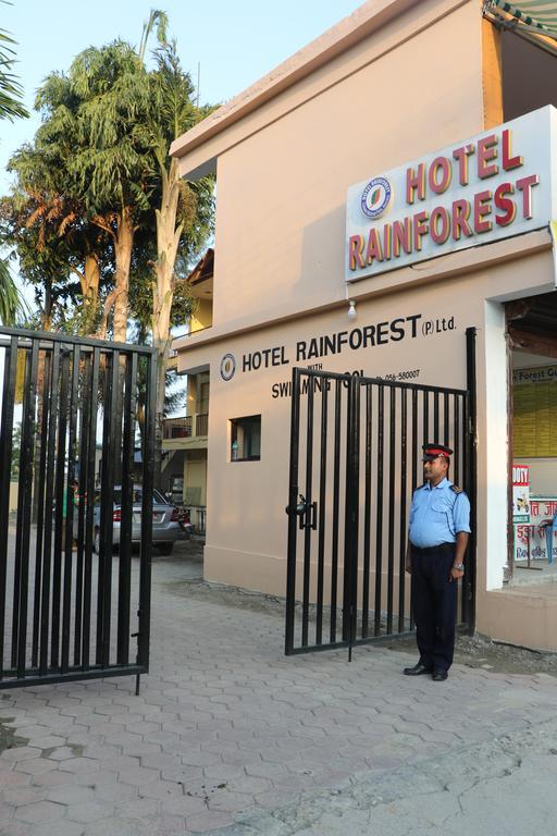 Hotel Rainforest Sauraha Ngoại thất bức ảnh